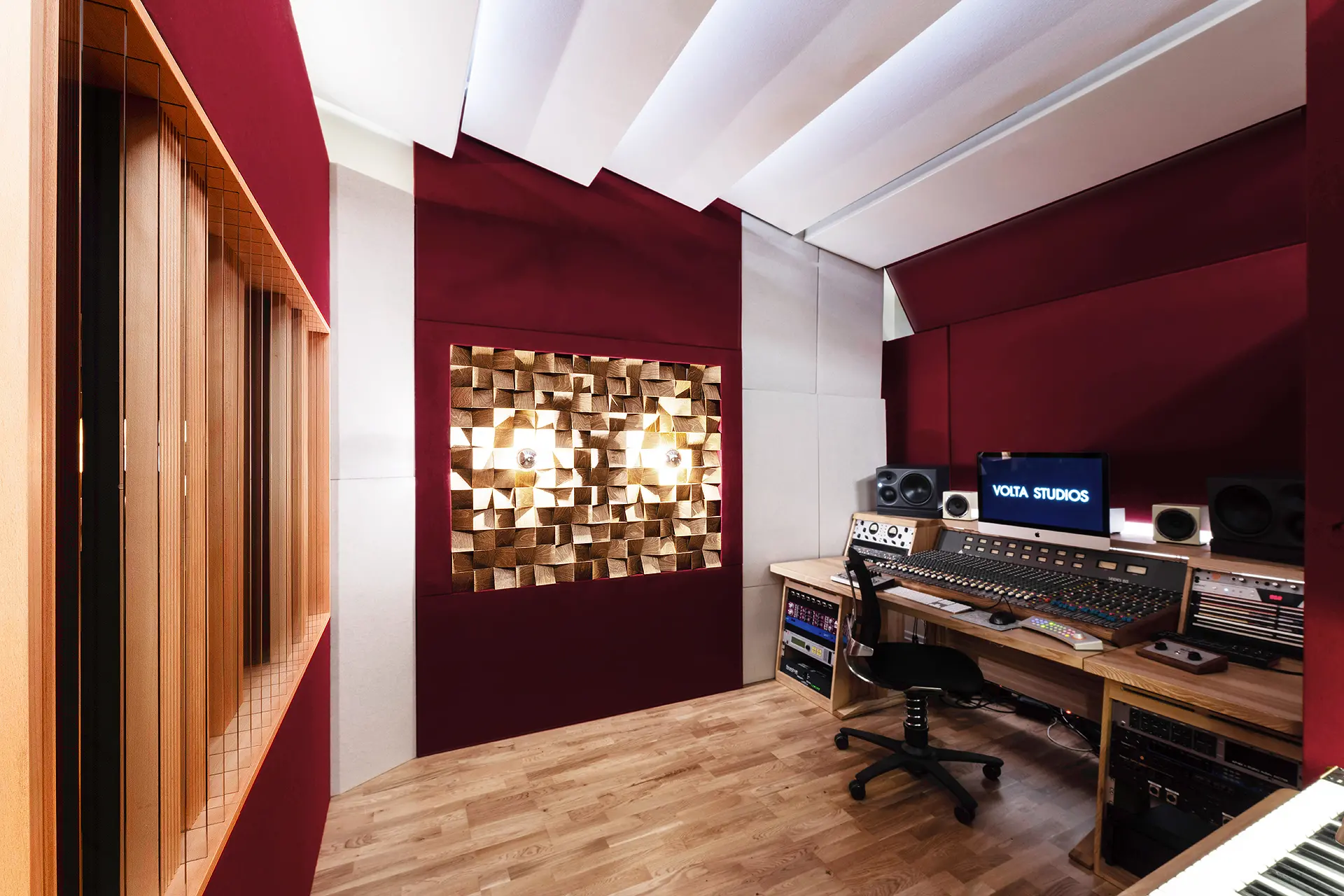 Raumaksutik Studio verbessern optimiren Diffusor Diffractal Bassfalle Akustik satz